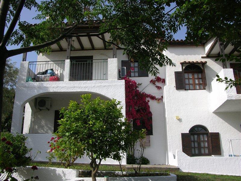 Katerina Apartments Troulos Dış mekan fotoğraf